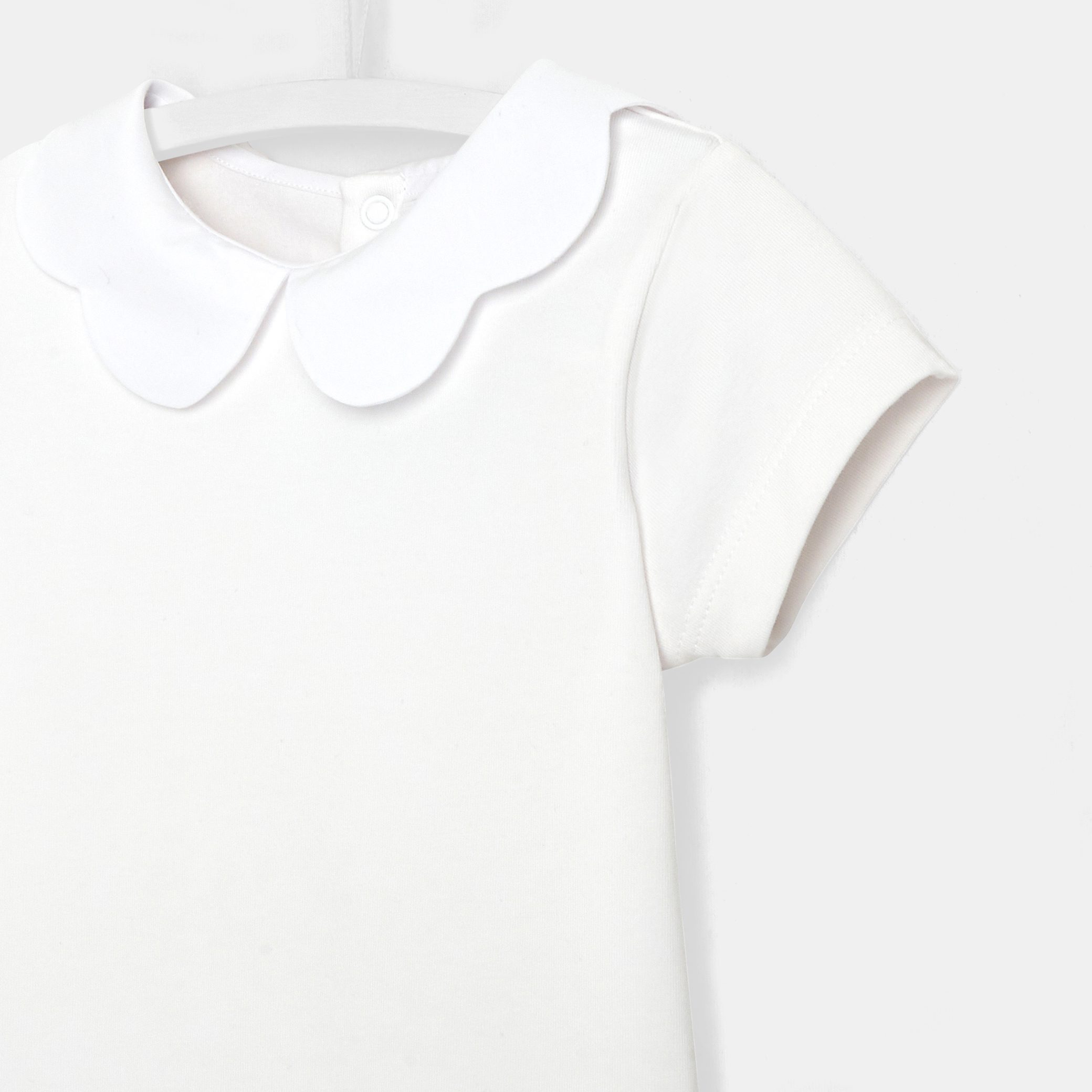 Regina - White - Image 3