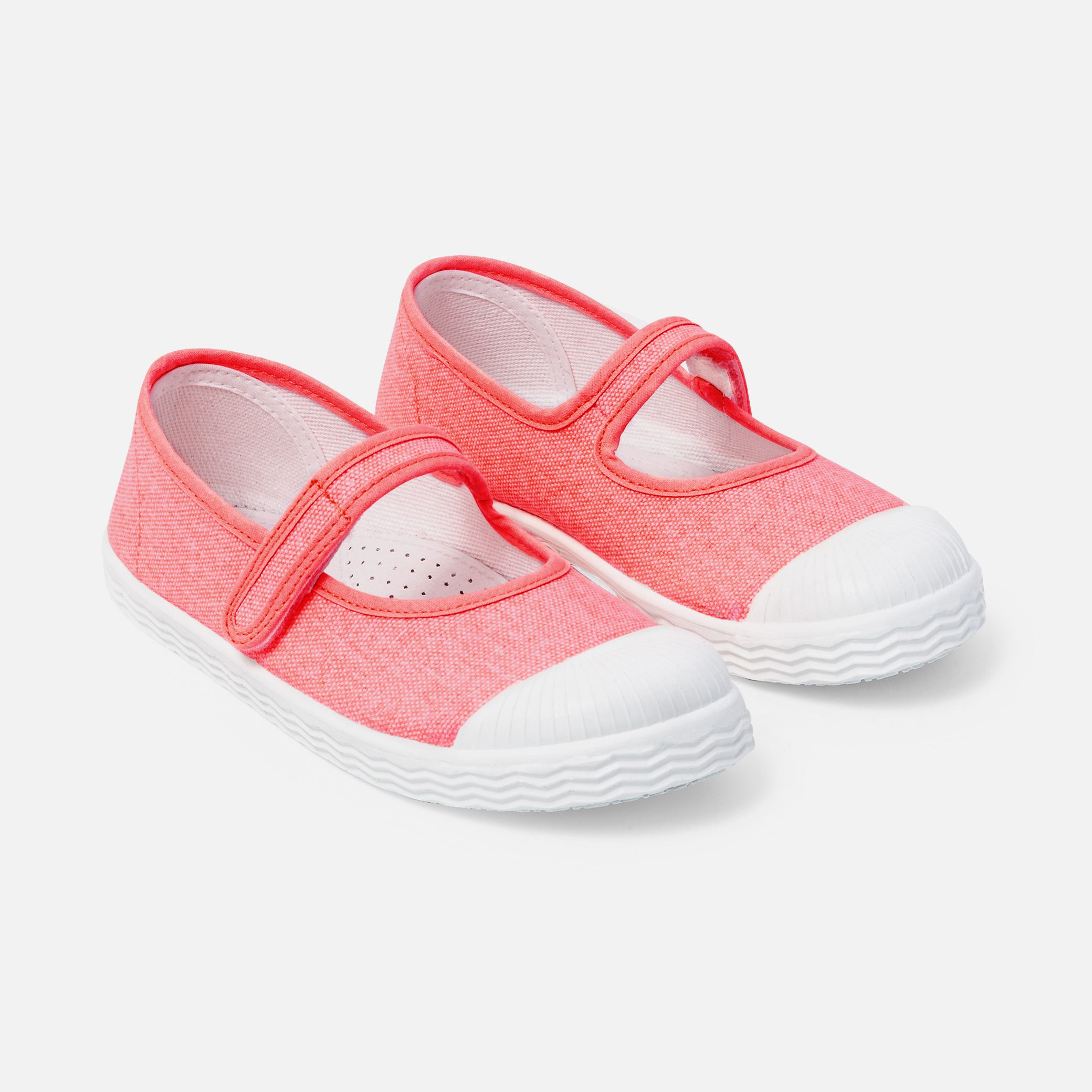 Girl Canvas shoes - Image 2