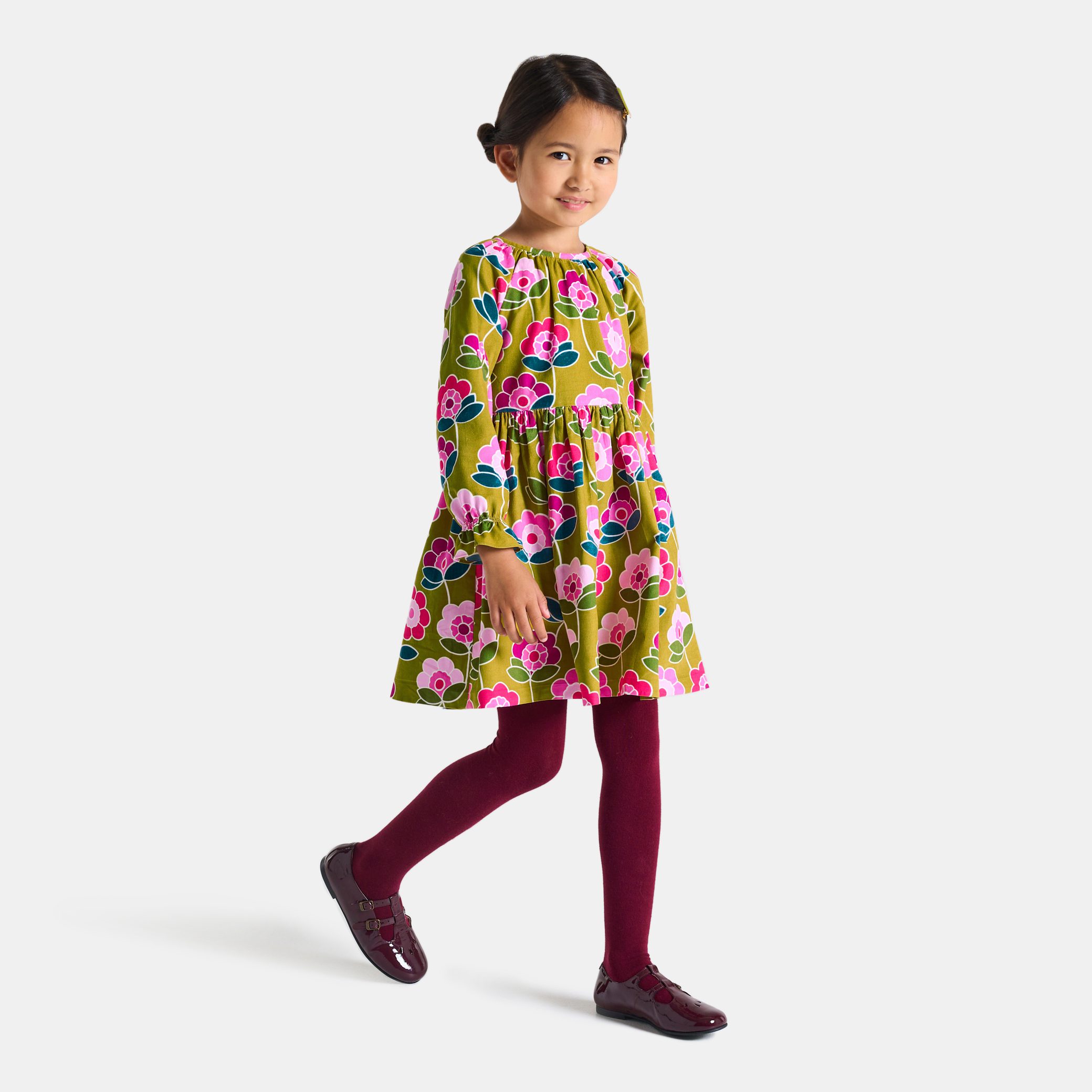 Girl Dress In Velvet Milleraies