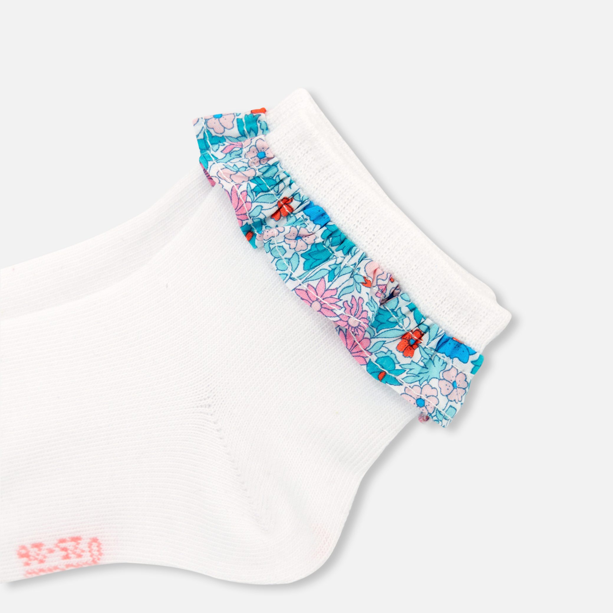 Baby Girl Socks With Ruffle - Image 2