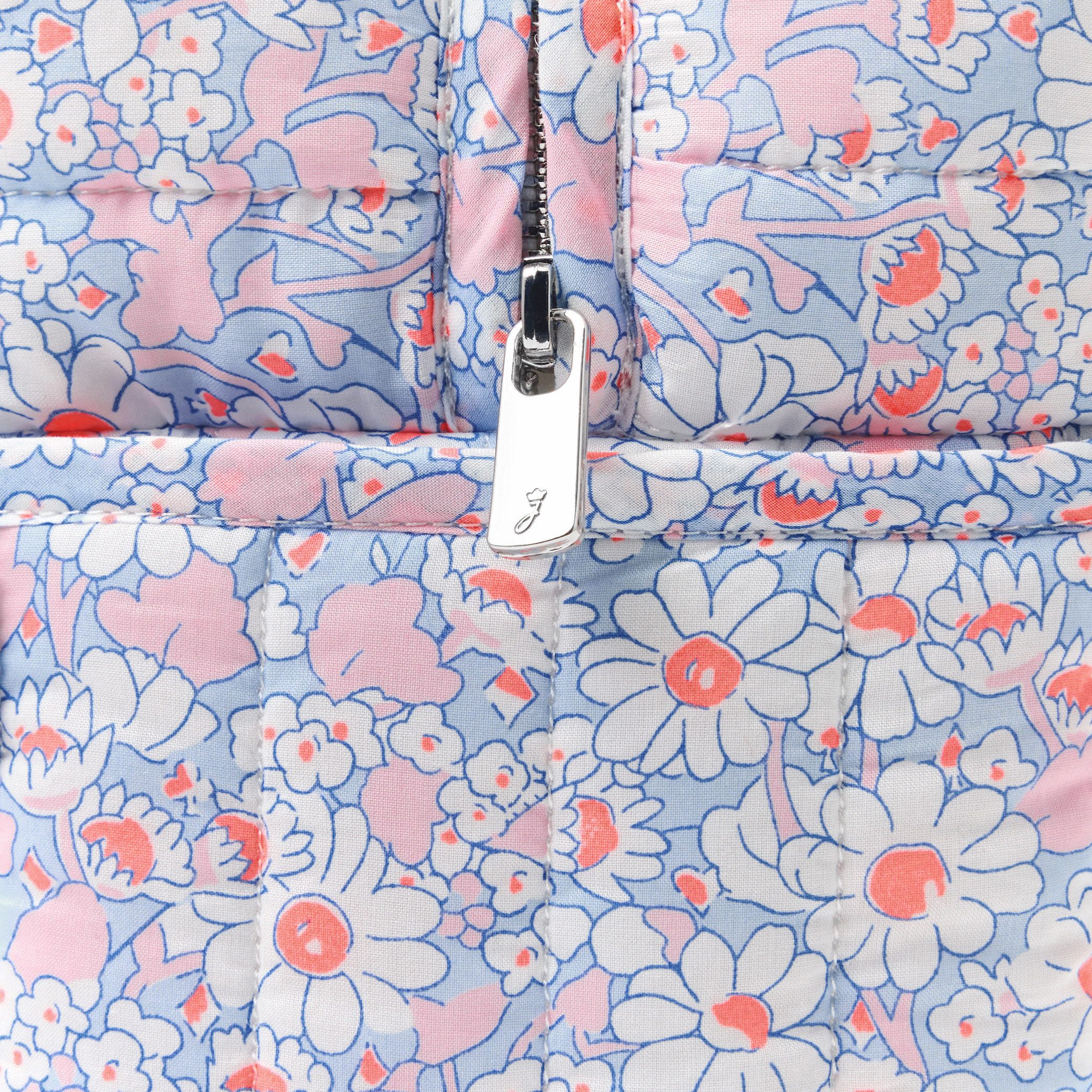Liberty fabric toiletry bag - Image 3