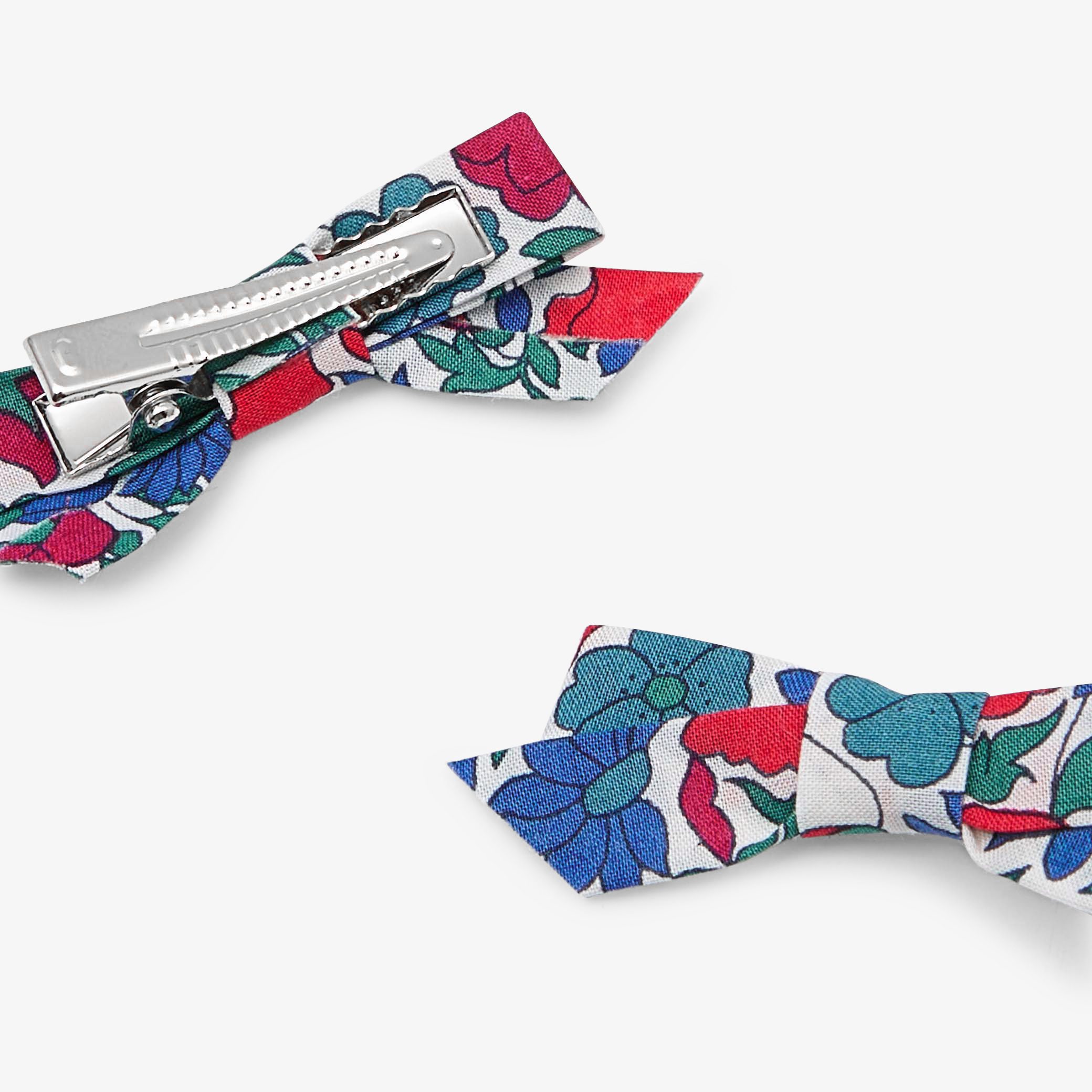Baby girl duo of Liberty fabric bow hair clips - Image 2