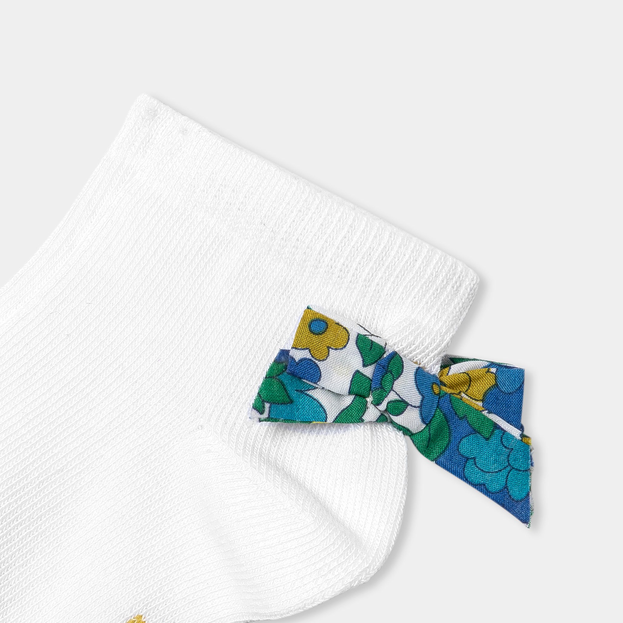 Baby girl socks with Liberty fabric bow - Gala - Image 2